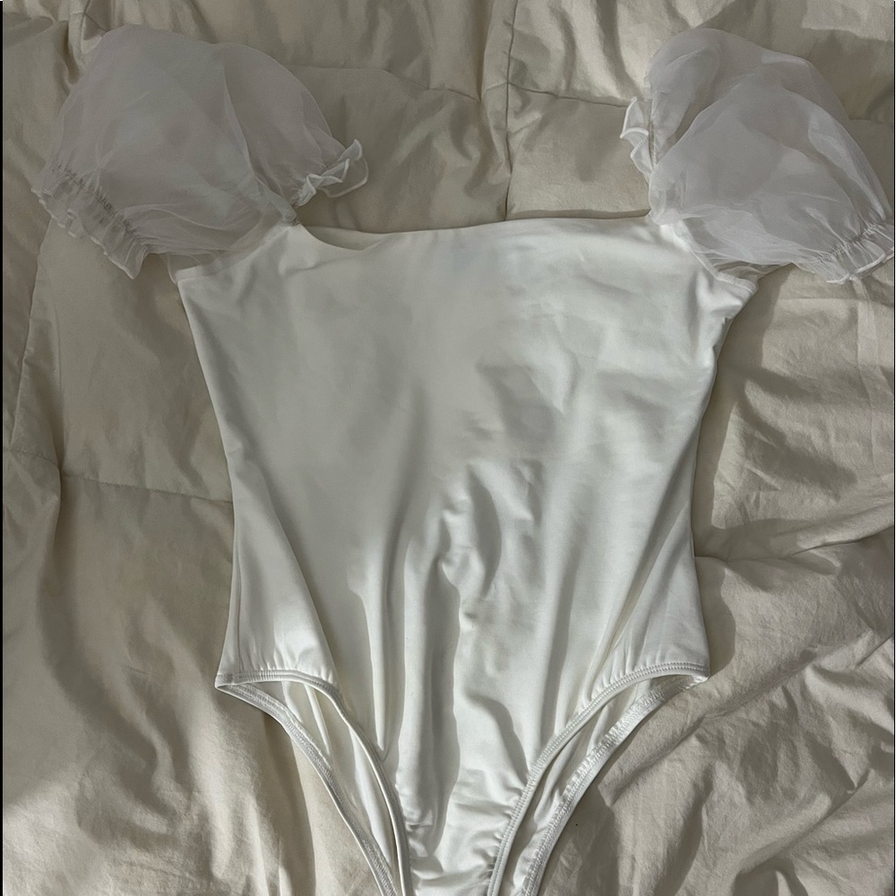 princess Polly puff sleeve white bodysuit